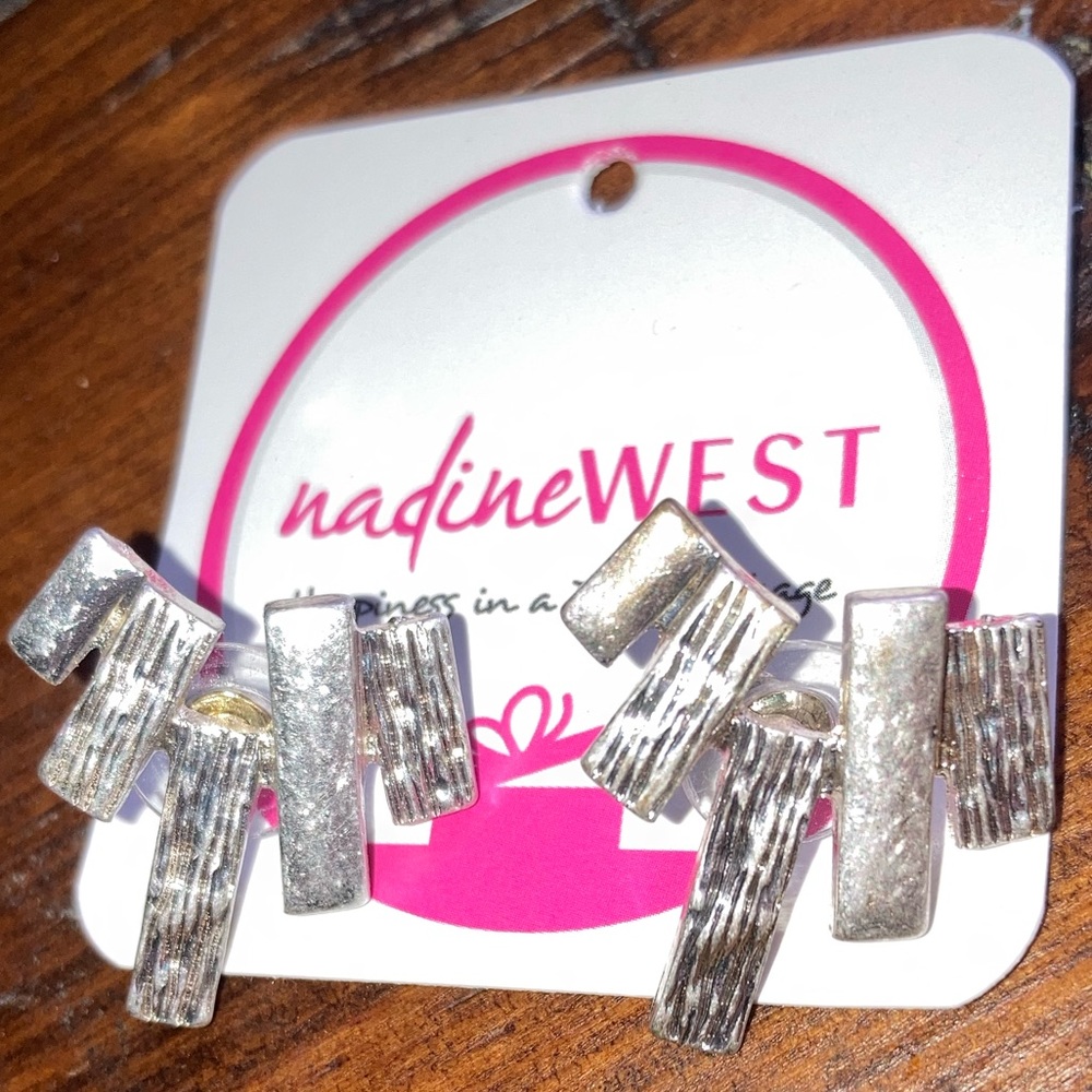 Women’s Earrings
